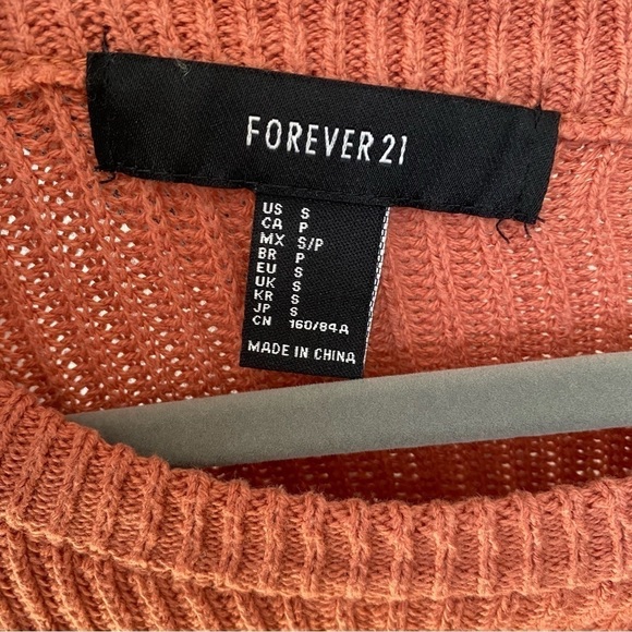 Forever 21 Knit Sweater - Picture 4 of 4